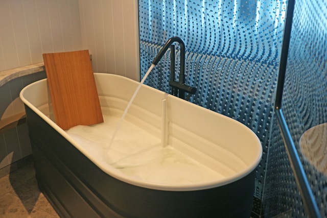 Mark Hyman's epsom salt bath